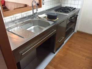 ステンレスキッチンを安く買う方法　キッチン取替え隊②-1